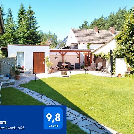 Ferienwohnung Am Waldesrand - Garten, Terrasse, Grill, Luftkuehler, Massagesessel, Kinderspielecke, Spielekonsole Cottbus Eksteriør bilde