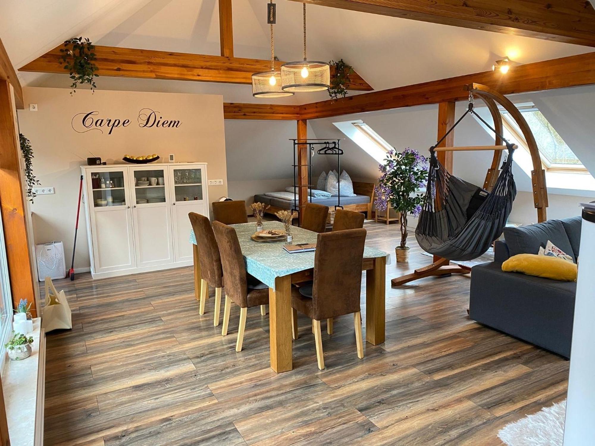 Ferienwohnung Am Waldesrand - Garten, Terrasse, Grill, Luftkuehler, Massagesessel, Kinderspielecke, Spielekonsole Cottbus Eksteriør bilde